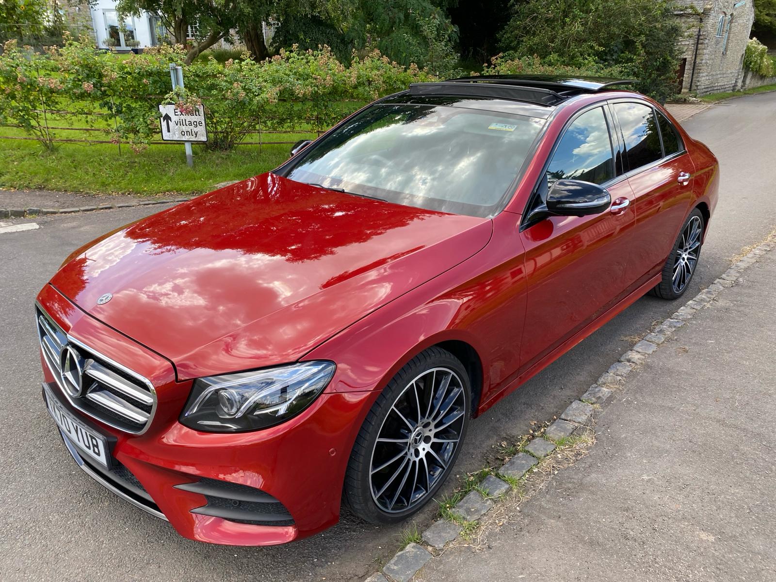 Mercedes Benz E220D AMG Line Night Edition (Premium plus)