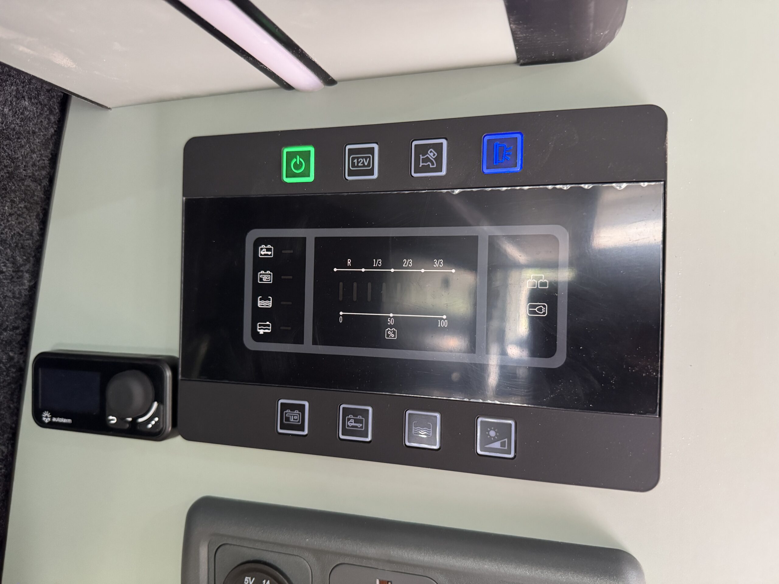 Volkswagen T6.1 Campervan Trek Edition (Stealth)