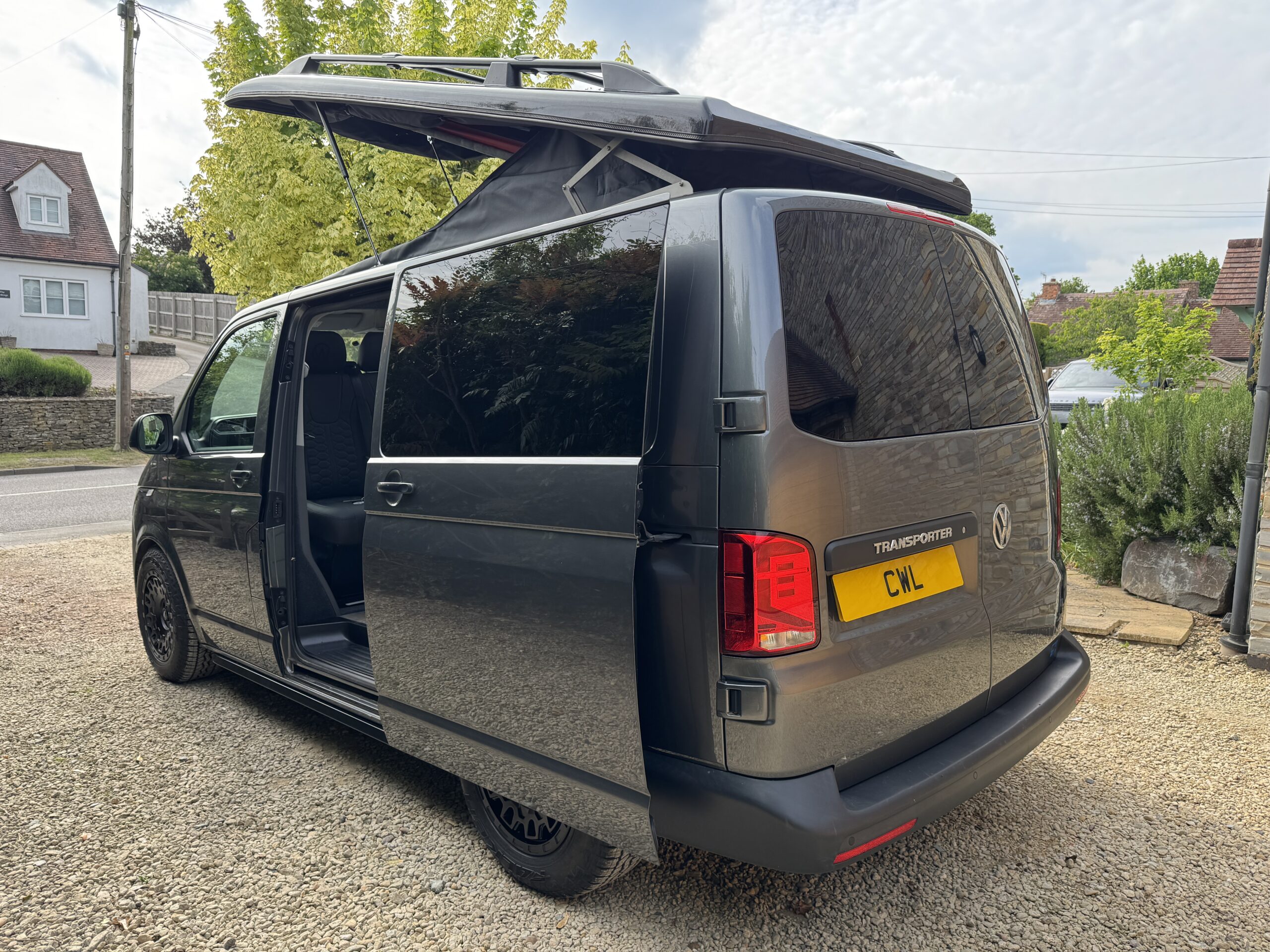 Volkswagen T6.1 Campervan Trek Edition (Stealth)