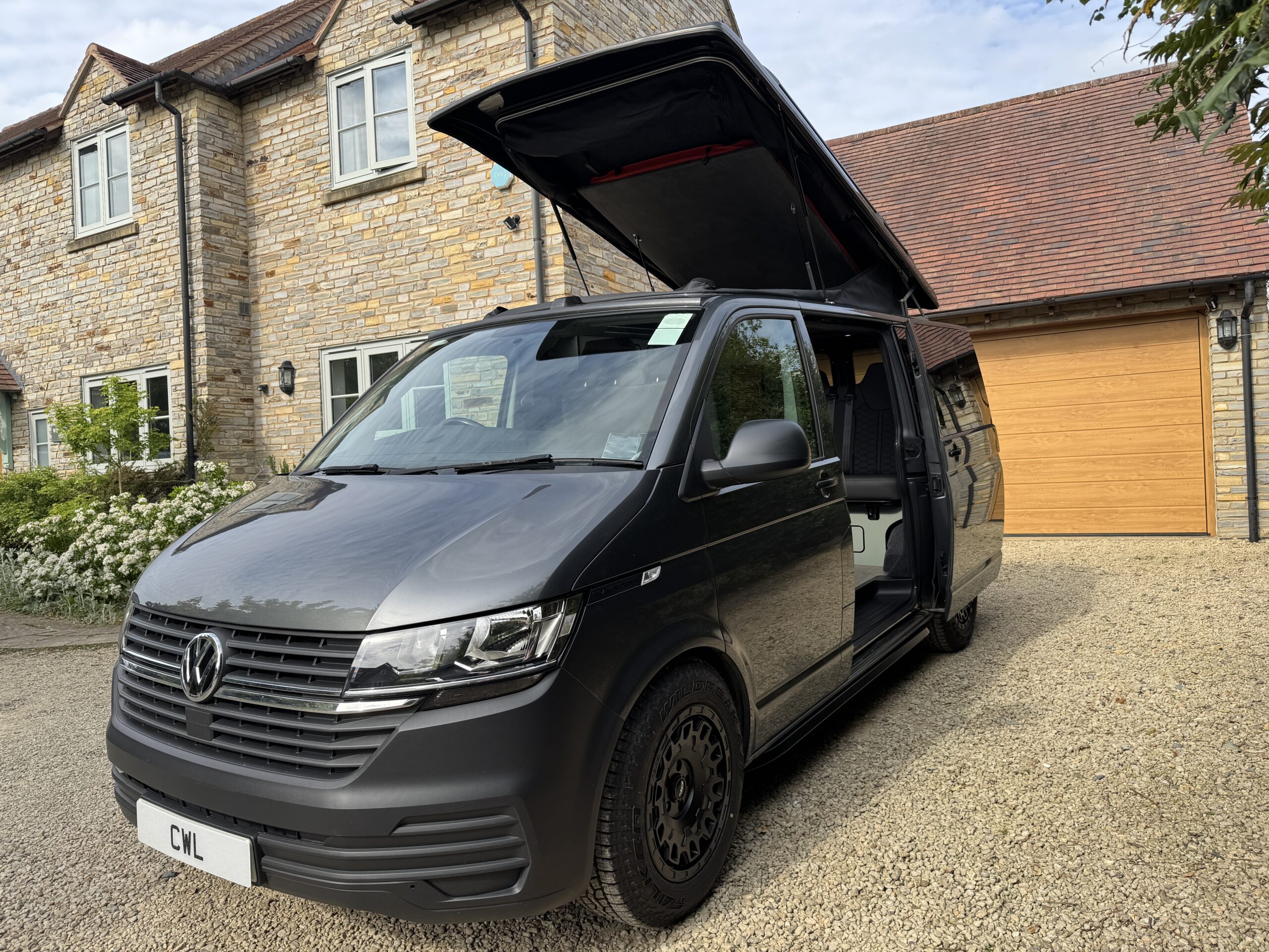 Volkswagen T6.1 Campervan Trek Edition (Stealth)