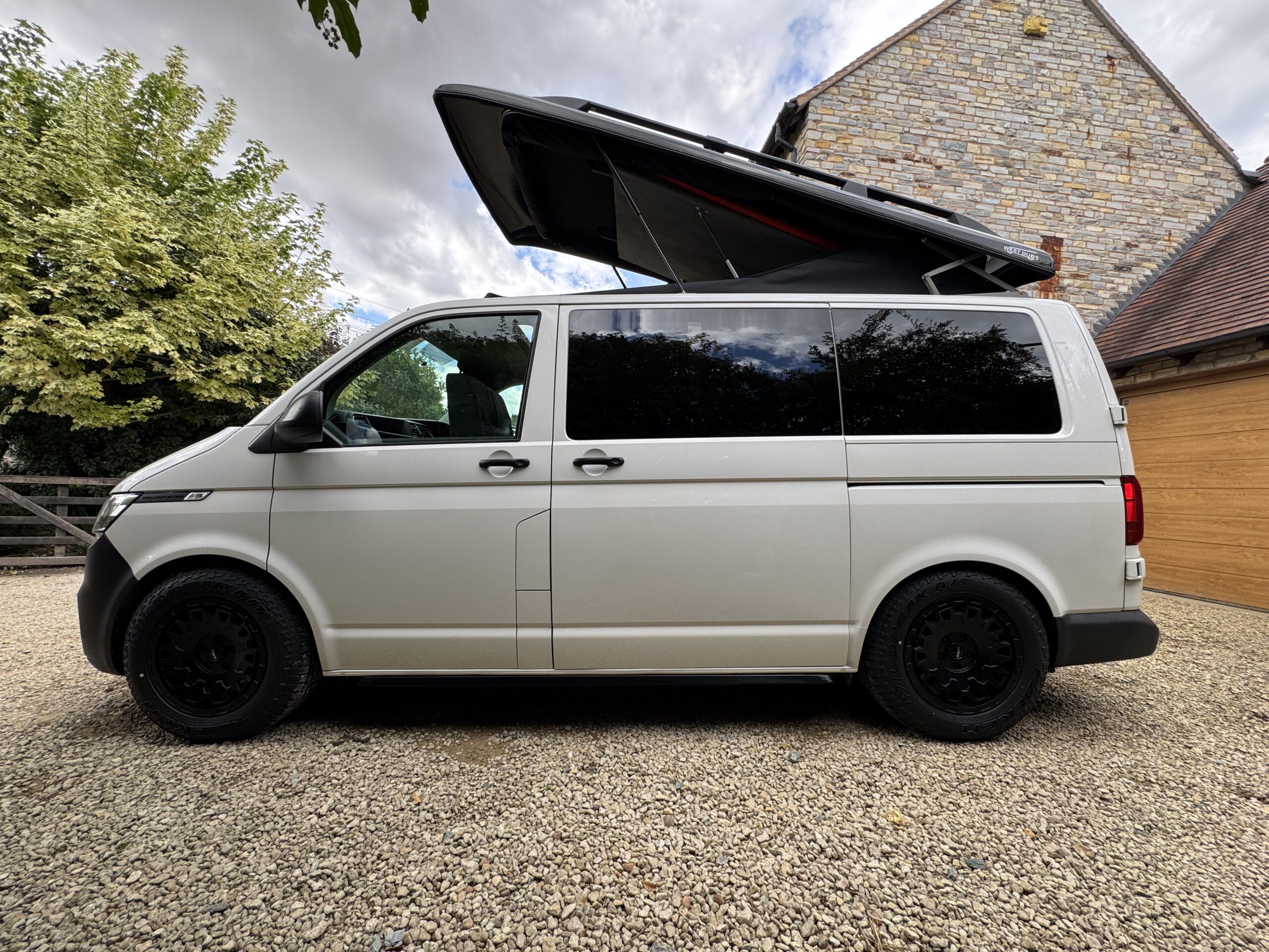 Volkswagen T6.1 Campervan Trek Edition (Roxanne)