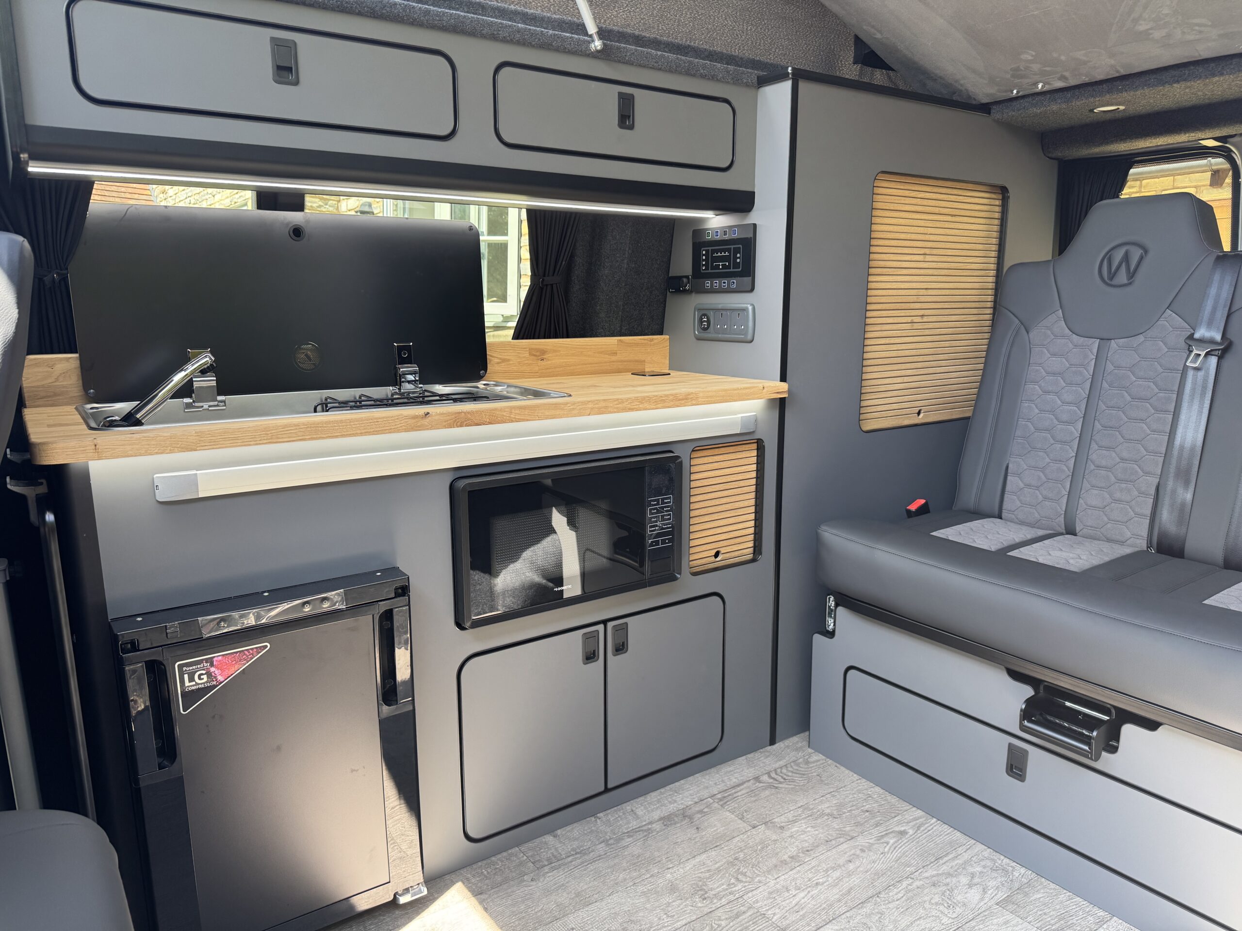 Volkswagen T6.1 Campervan Trek Edition (Silver Star)