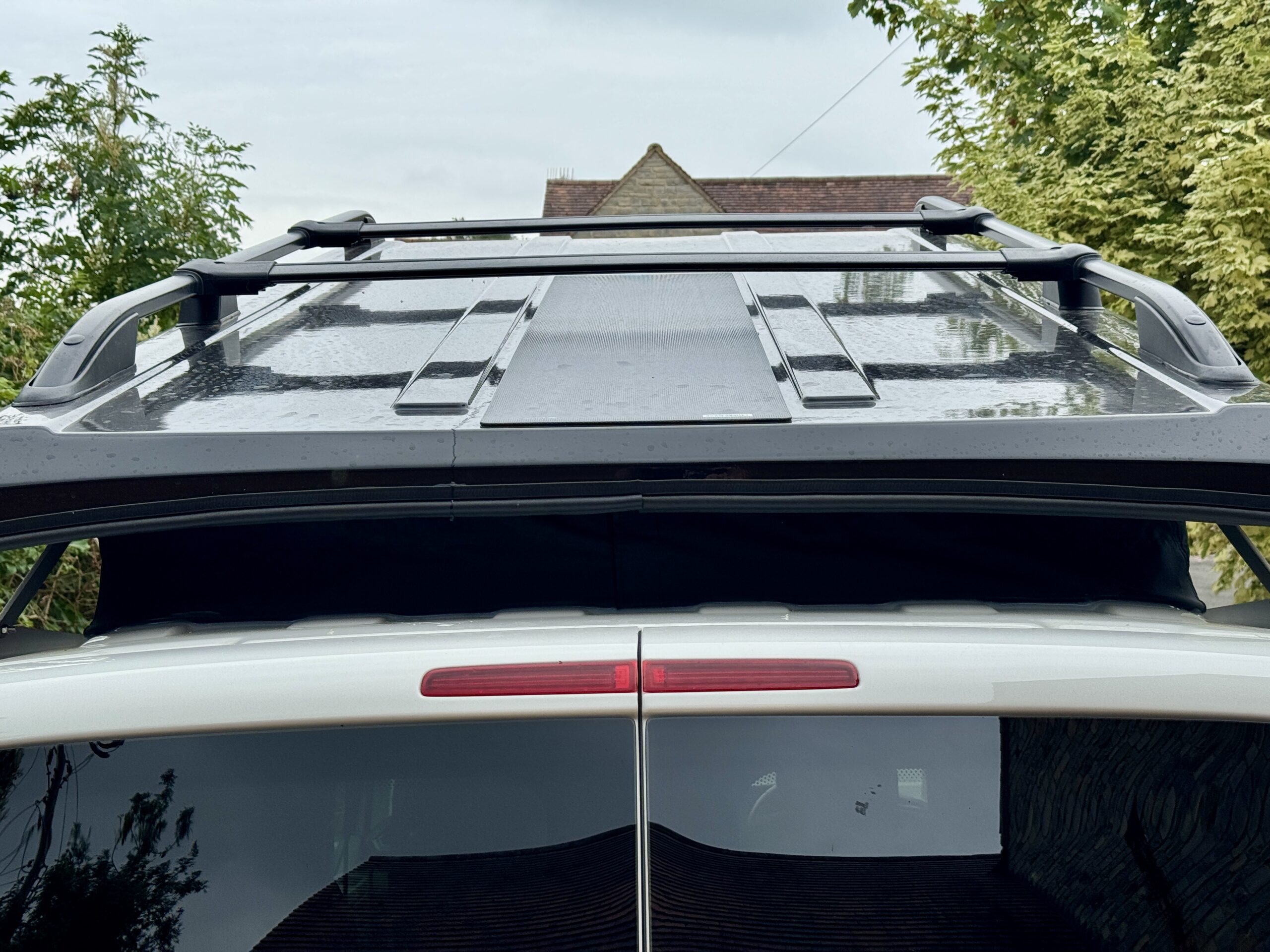 Volkswagen T6.1 Campervan Trek Edition (Apollo)